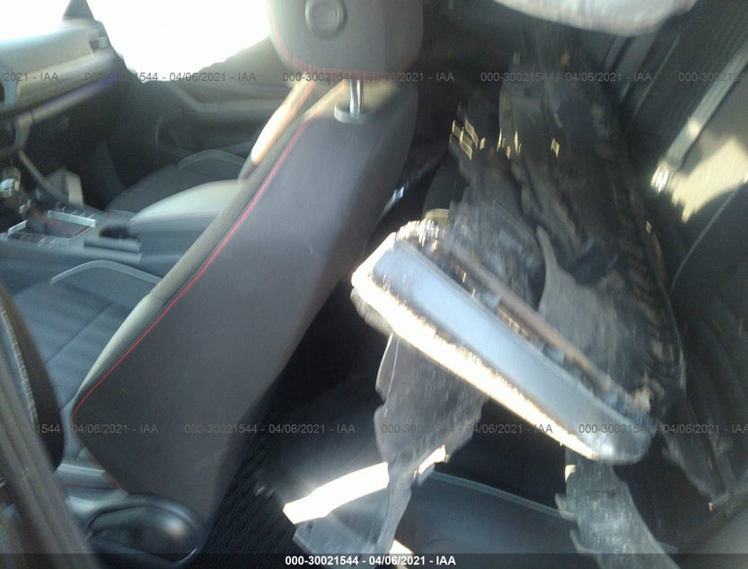 3VW5T7BU5LM073028