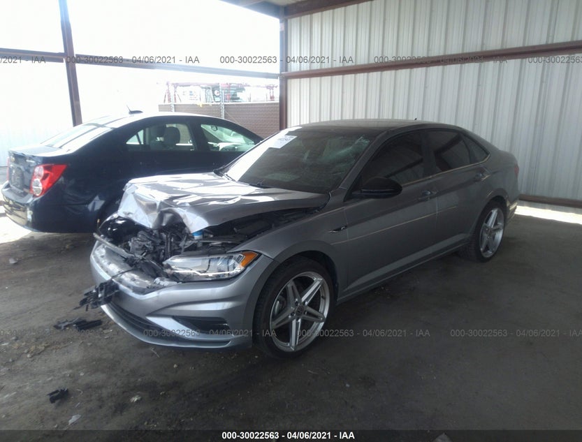 3VWCB7BU0KM245846