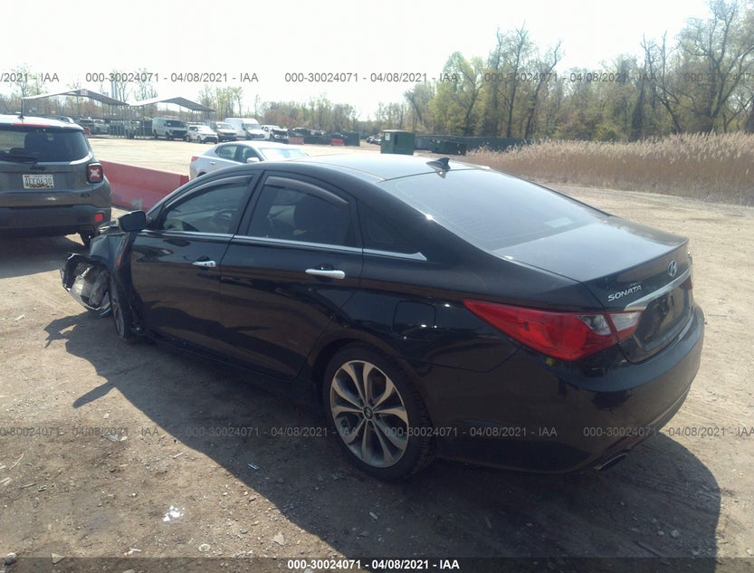 5NPEC4AB8DH708817