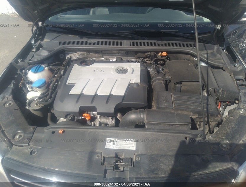 3VW3L7AJ0CM417637