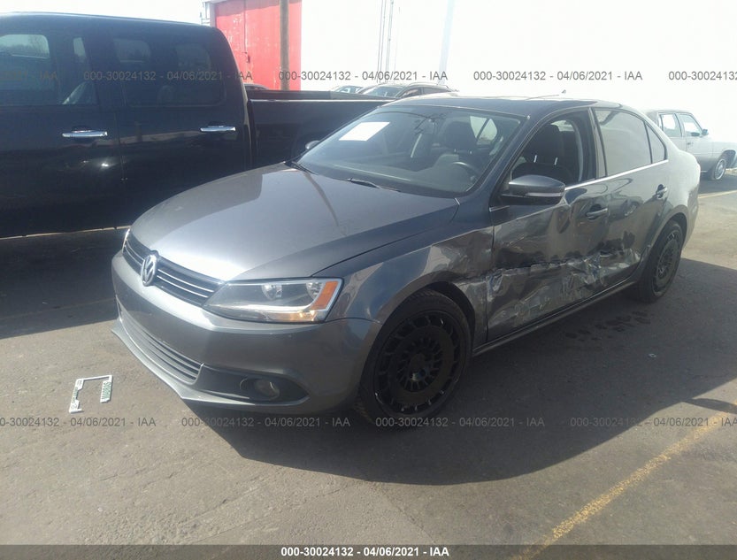 3VW3L7AJ0CM417637