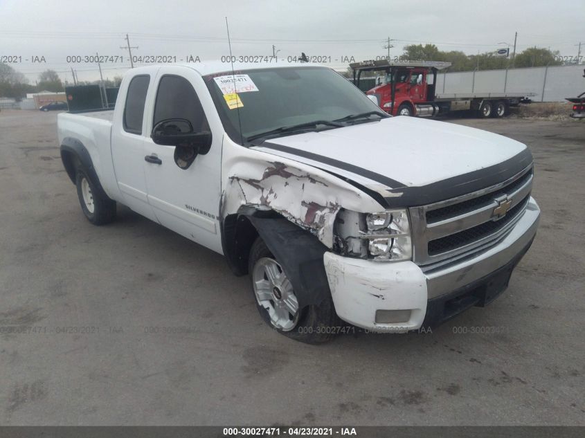 2007 Chevrolet Silverado 1500 Lt W/1Lt VIN: 2GCEC190971734589 Lot: 30027471