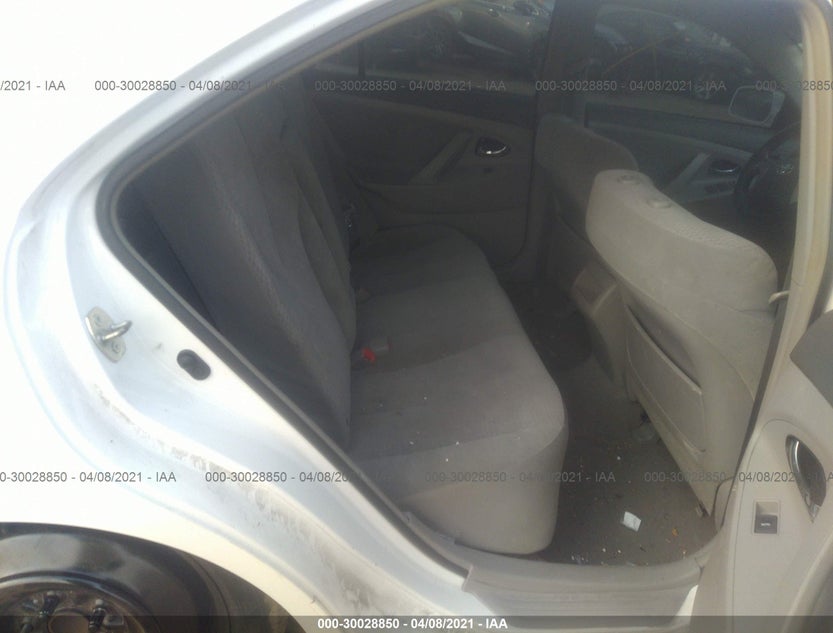4T1BF3EK6BU589551