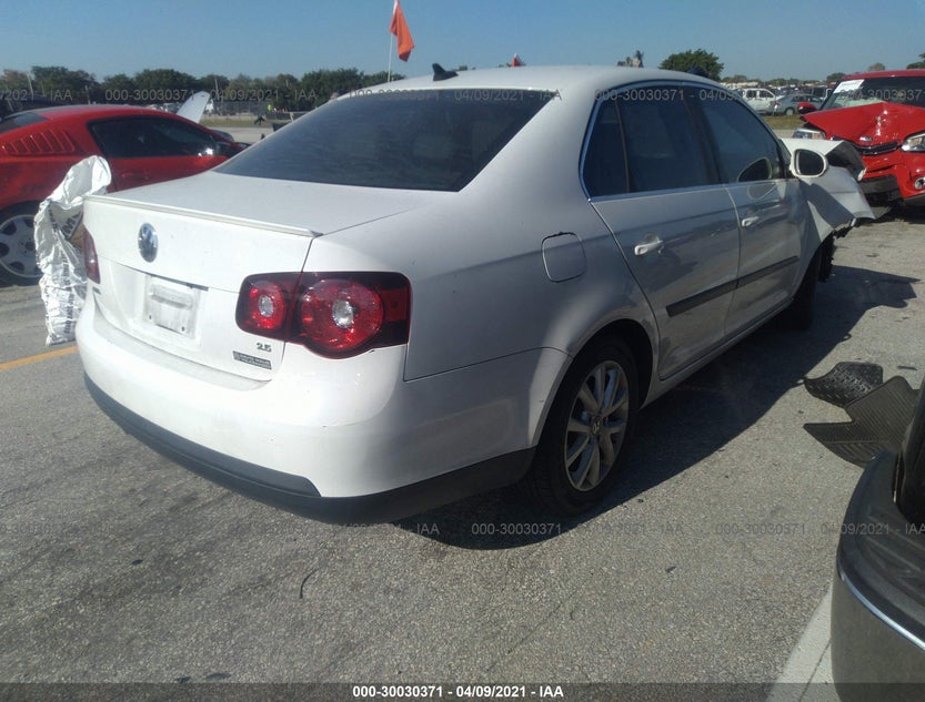 3VWRX7AJ6AM058449