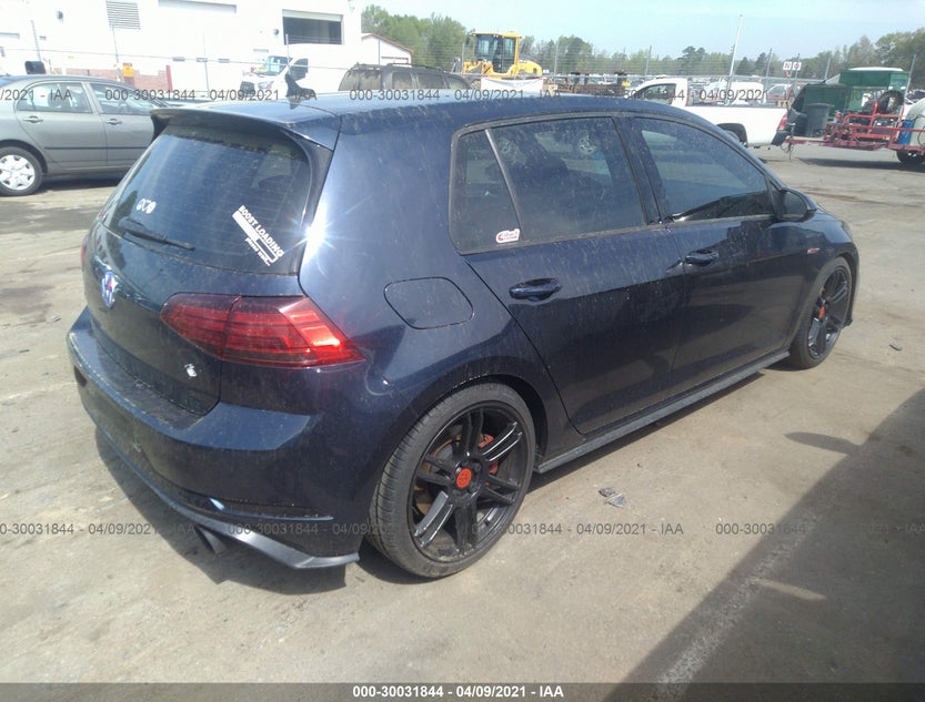 3VW447AU1JM281043