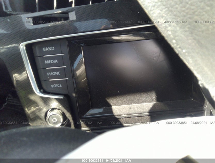 3VW4T7AU1FM051948