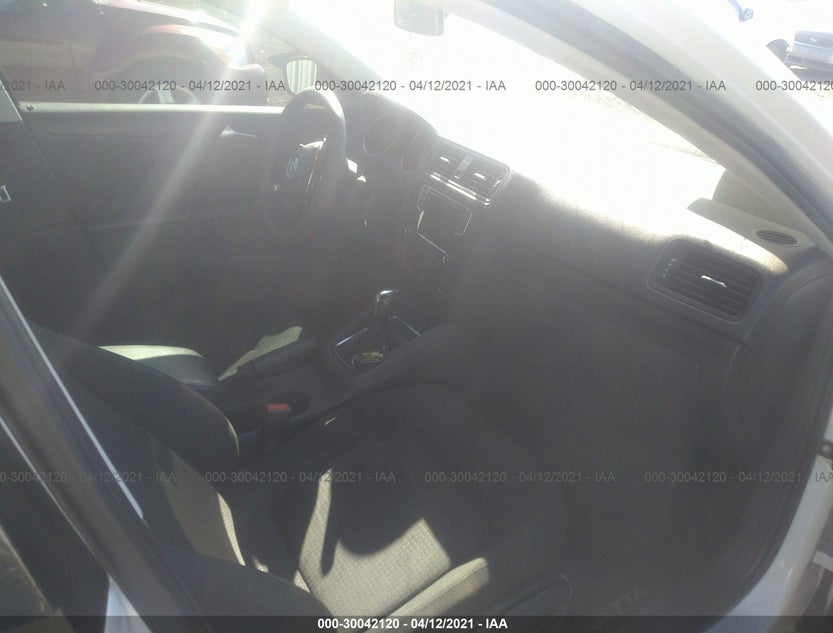 3VW267AJ0GM412866