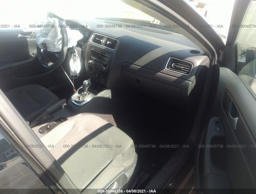 3VW2K7AJ6EM436744