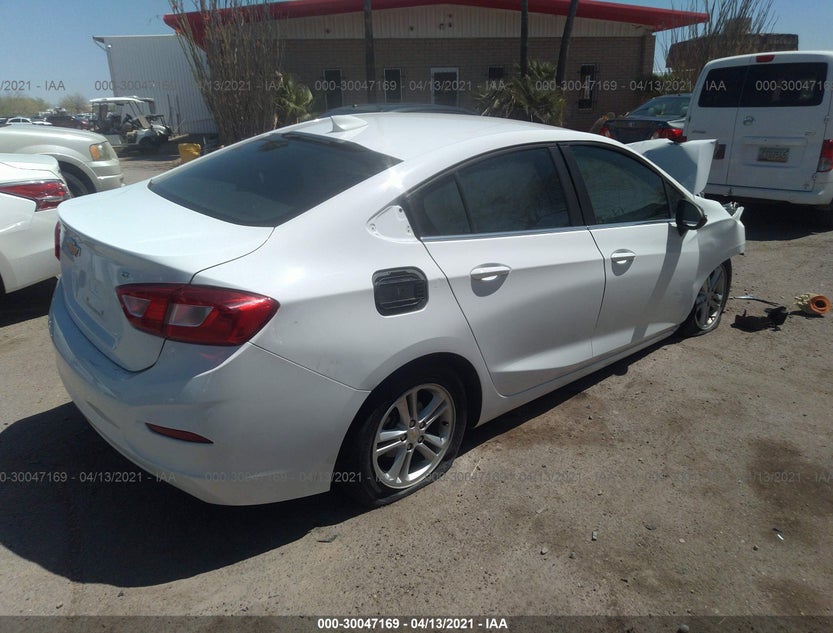 1G1BE5SM9J7196030