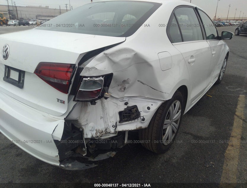3VW167AJ9HM385065