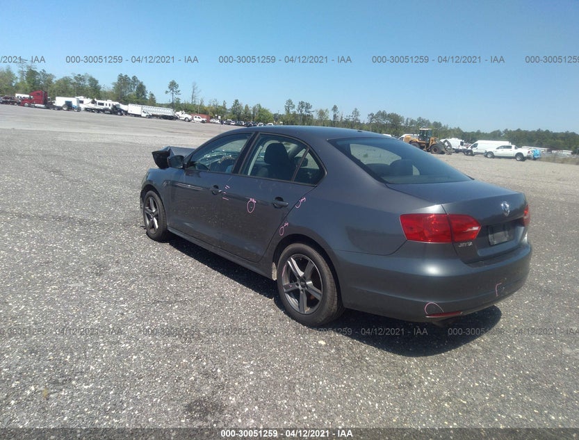 3VW2K7AJ8BM304984