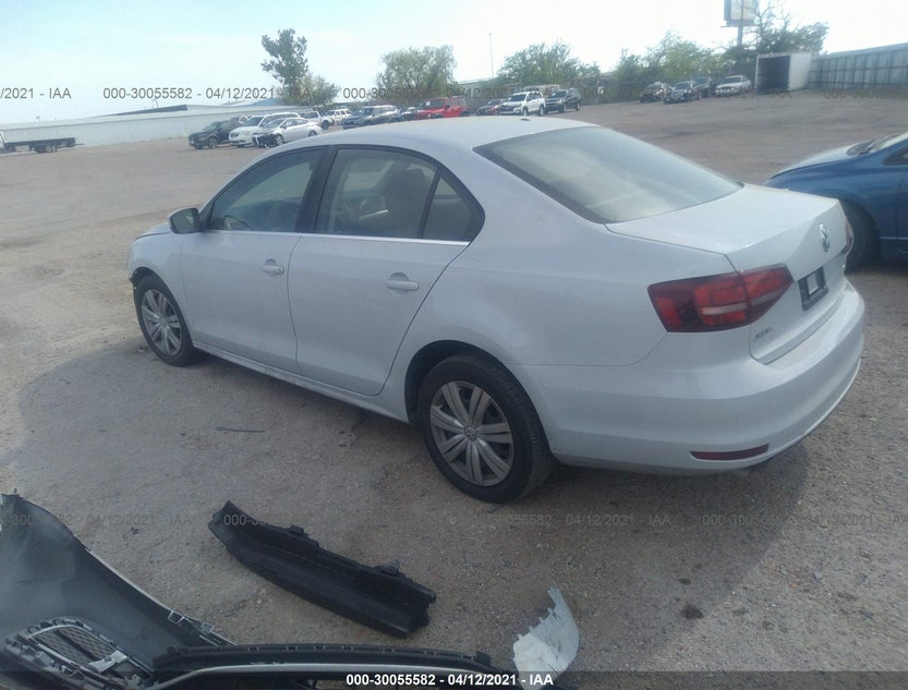 3VW2B7AJ2HM324205