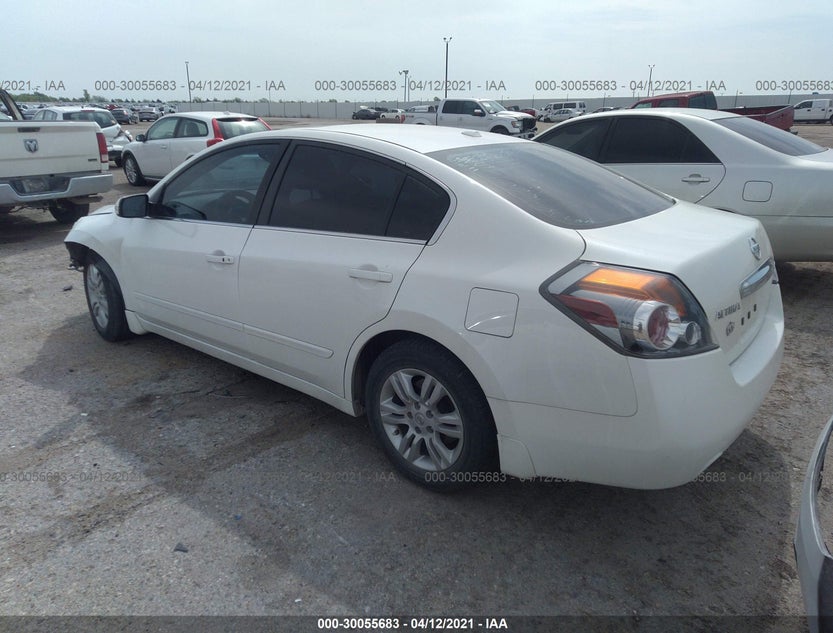 1N4AL2AP5AN424139