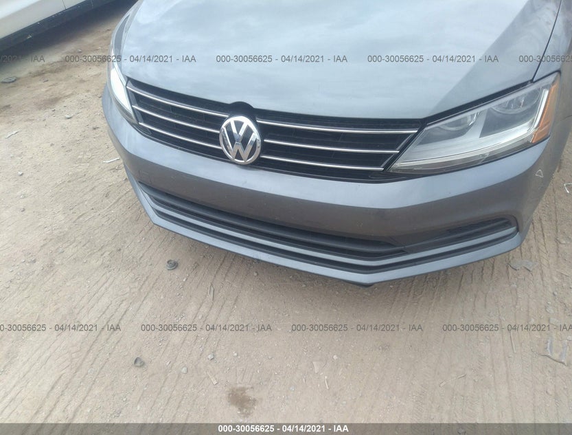 3VW2B7AJXHM211084