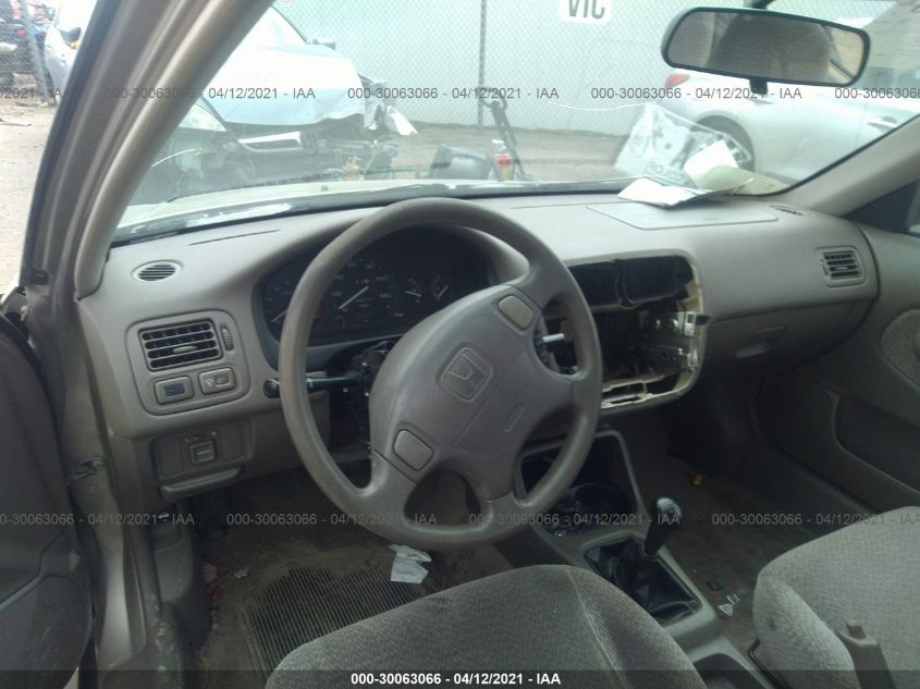 2000 Honda Civic Lx VIN: 1HGEJ6573YL013381 Lot: 30063066