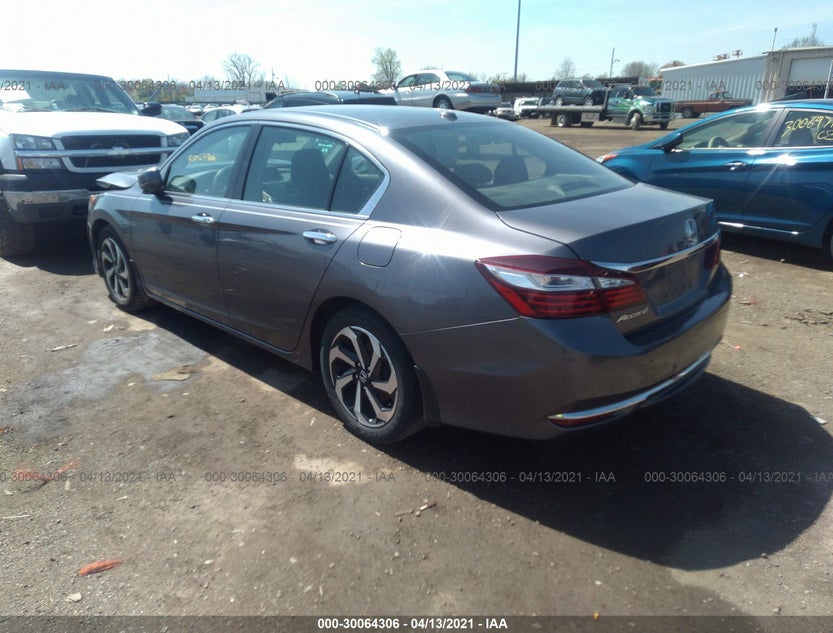 1HGCR2F70HA153116