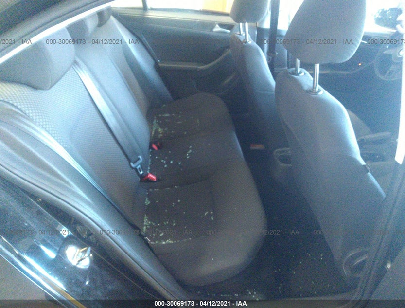 3VW2K7AJ7DM222294