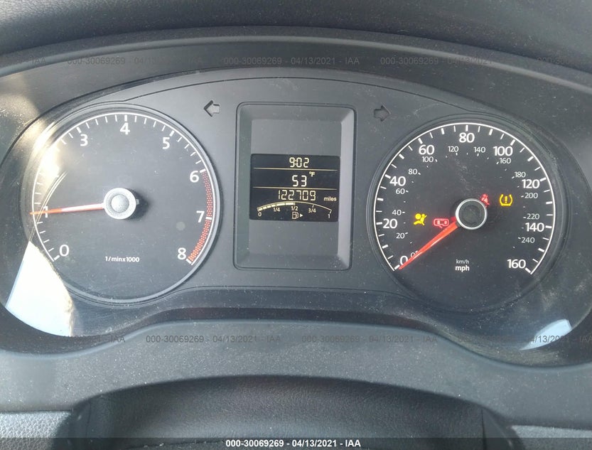 3VW1K7AJ1CM352792