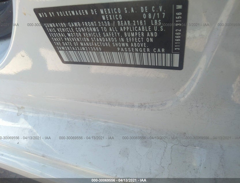 3VW2B7AJ3JM213569