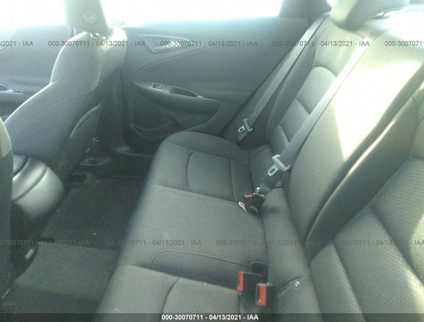 1G1ZB5ST5LF150010