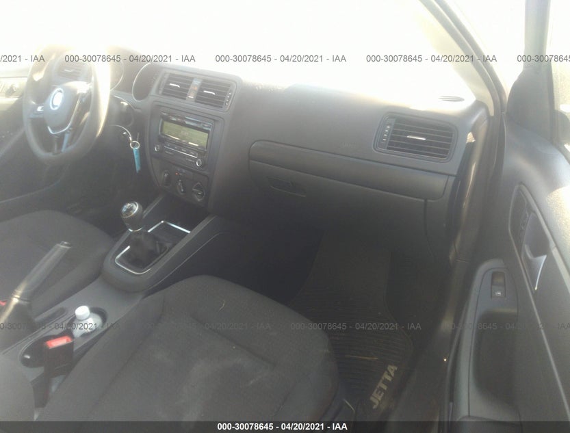 3VW1K7AJ8FM327036