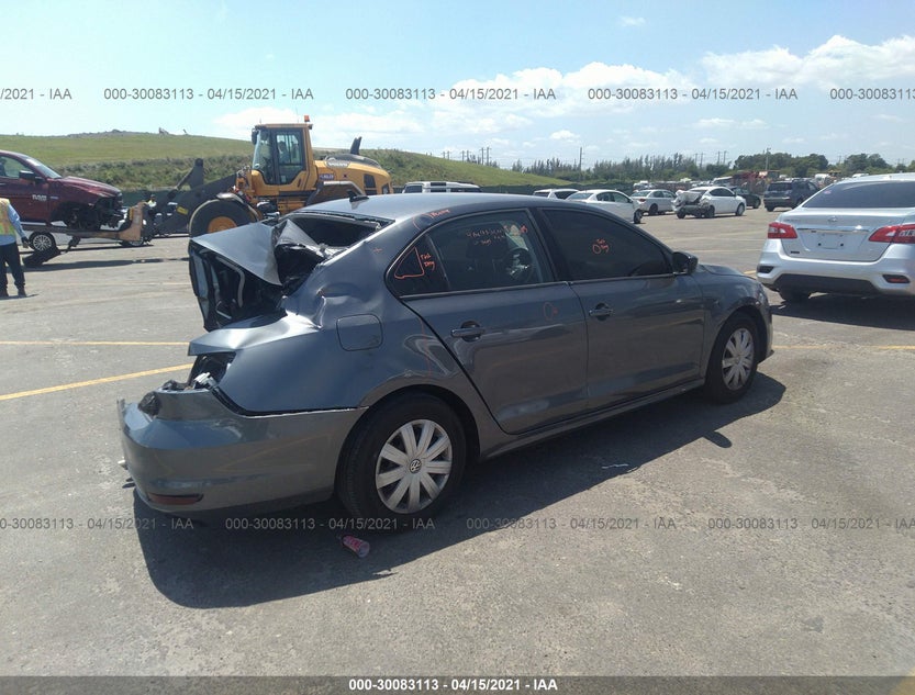 3VW2K7AJ5FM412615
