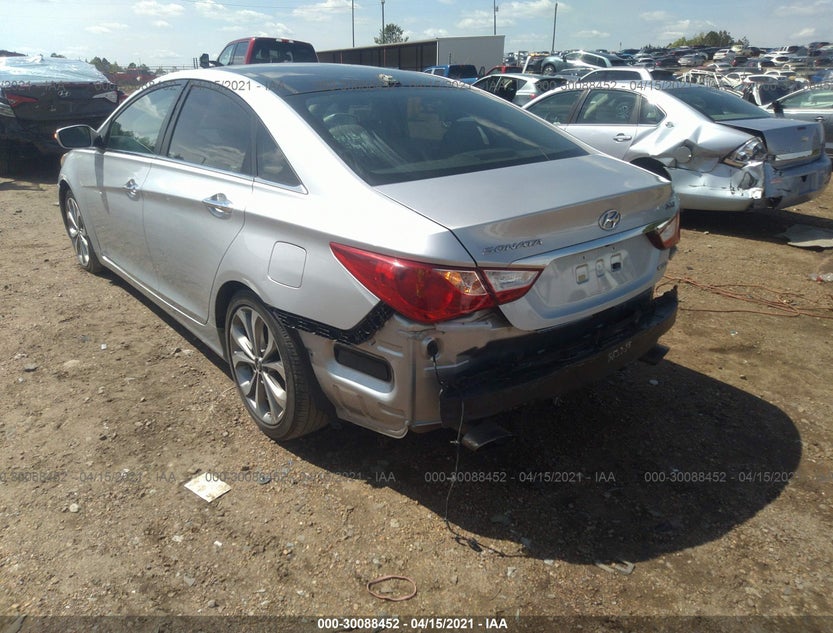 5NPEC4AB7DH719677