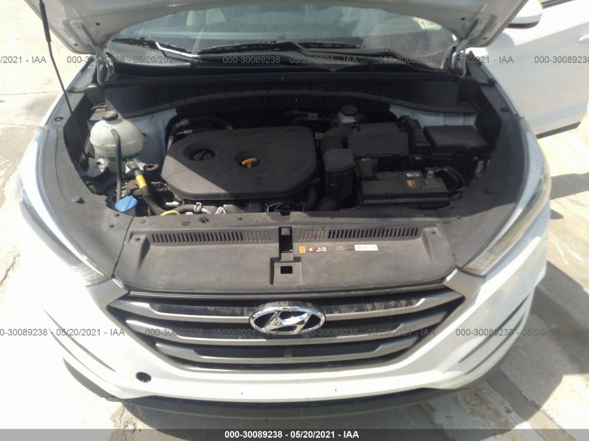 KM8J33A49JU804009 2018 Hyundai Tucson Sel