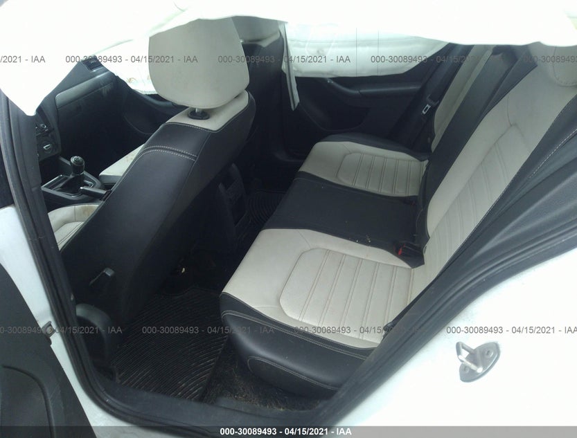 3VWB17AJ5GM405460