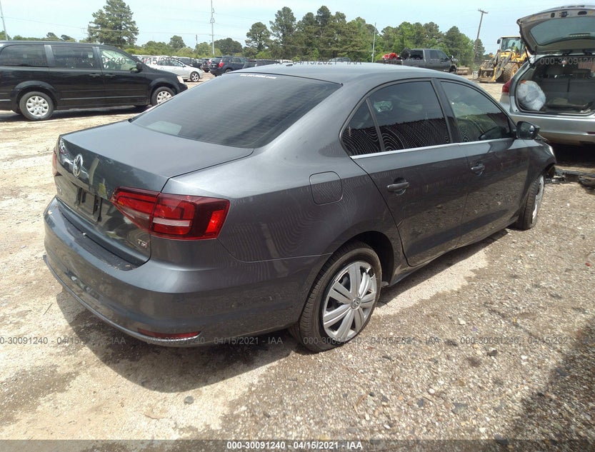3VW2B7AJ6HM326586