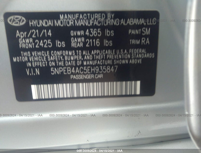 5NPEB4AC5EH935847