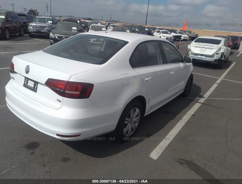 3VW2B7AJ0HM334098