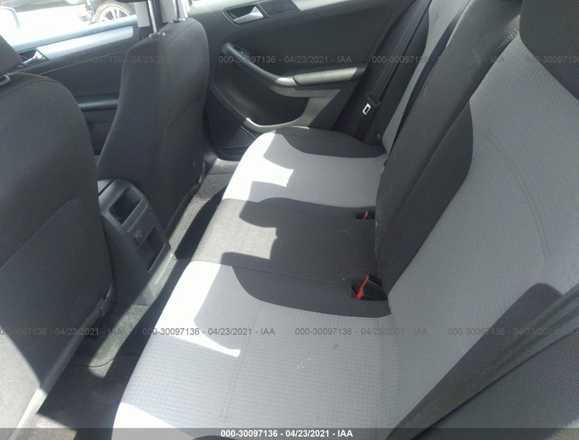 3VW2B7AJ0HM334098