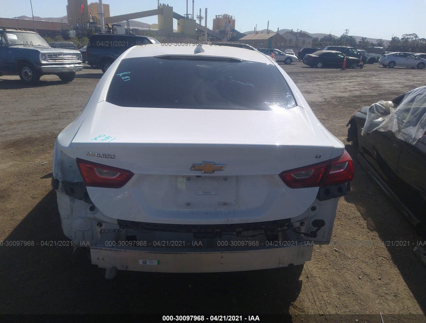 1G1ZD5ST8JF250402