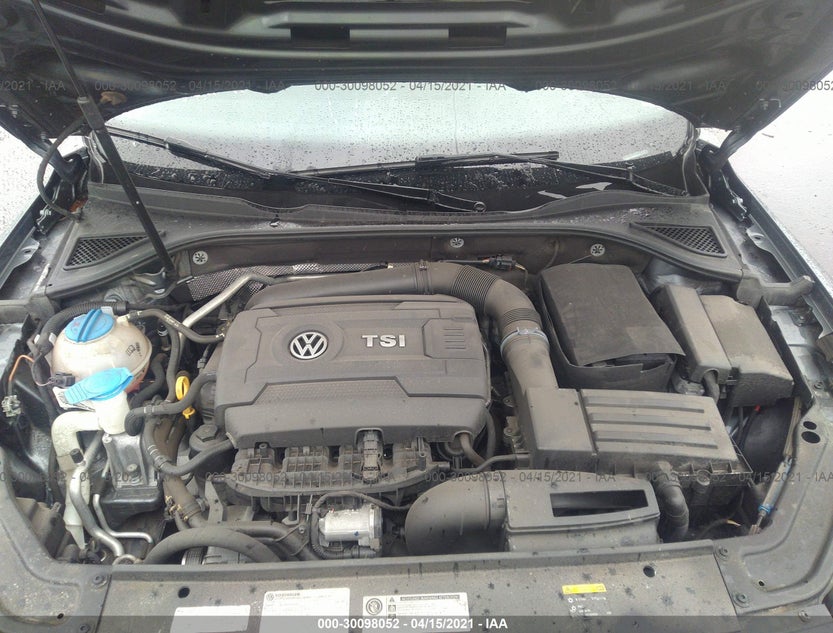 1VWDT7A39HC070050