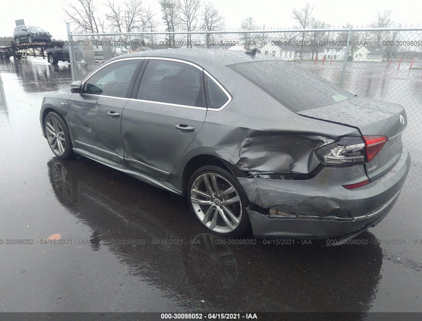 1VWDT7A39HC070050