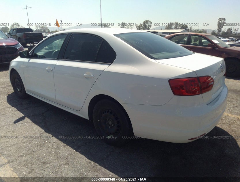3VW2K7AJ1DM268123
