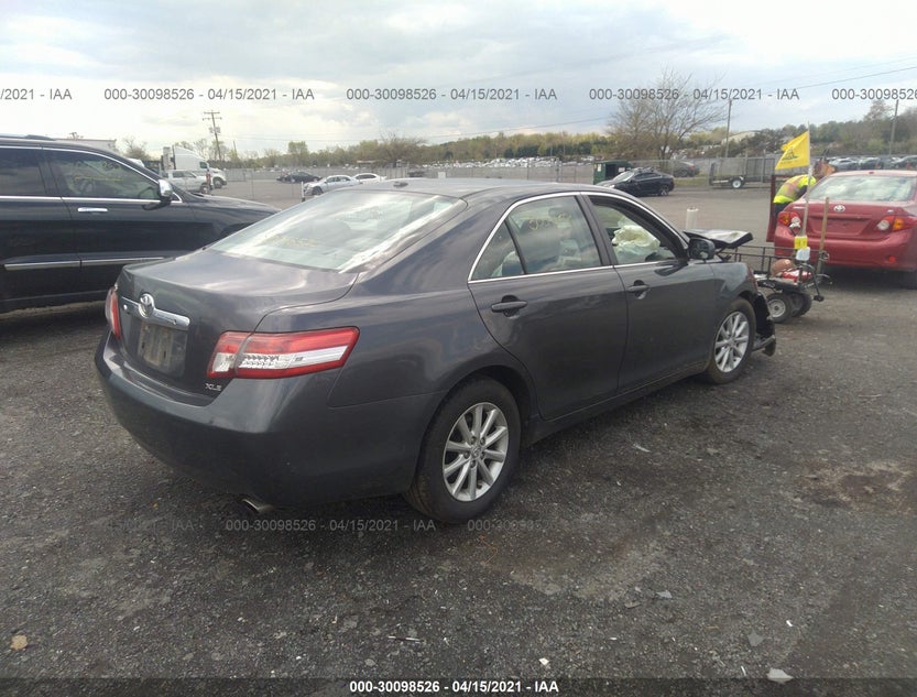 4T1BF3EK7AU015961