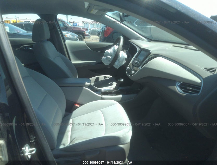 1G1ZD5ST1JF142137