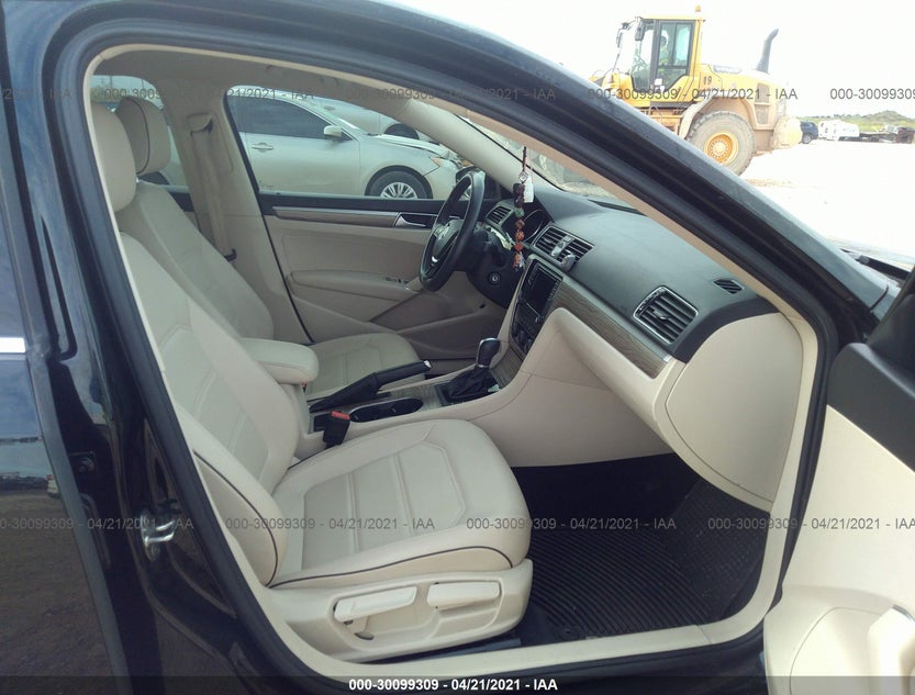 1VWBS7A36GC020814