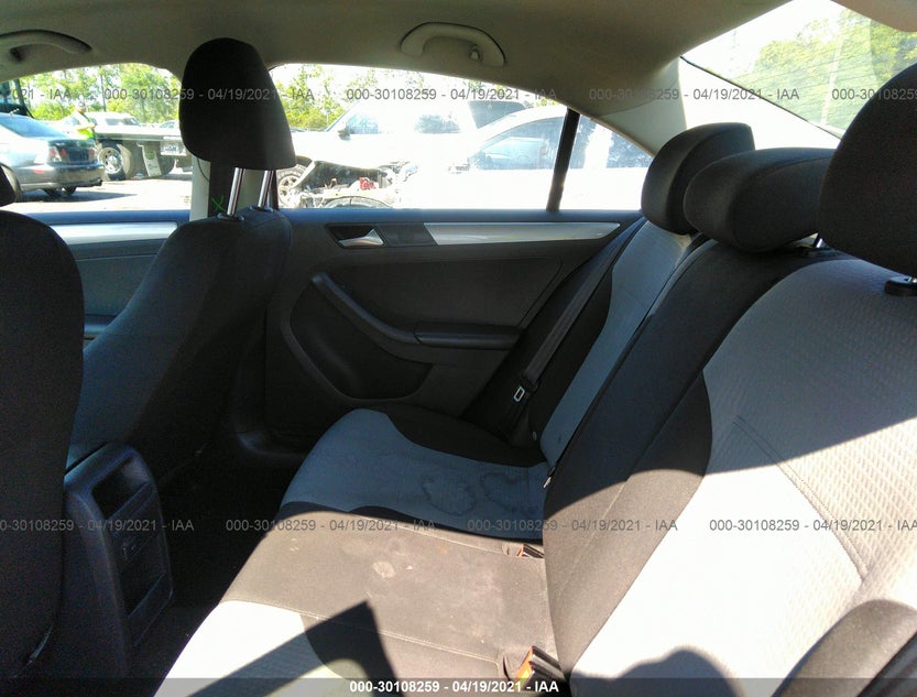 3VW2B7AJ1HM312661