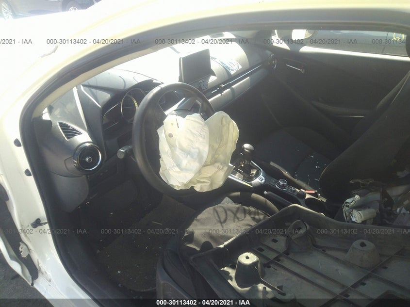 2016 Scion Ia VIN: 3MYDLBZV2GY113971 Lot: 30113402