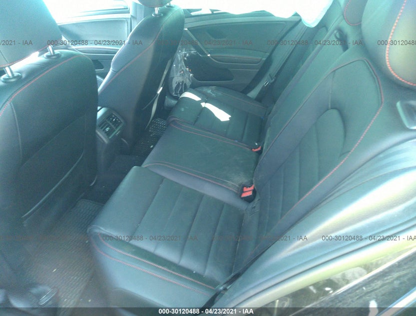 3VW4T7AU4GM008982