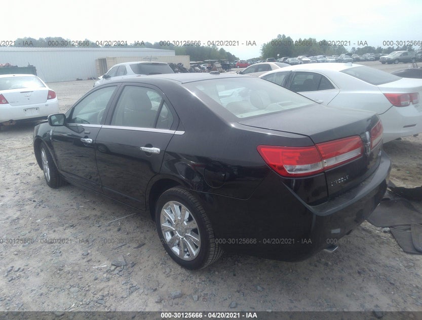 3LNHL2GC7BR750970
