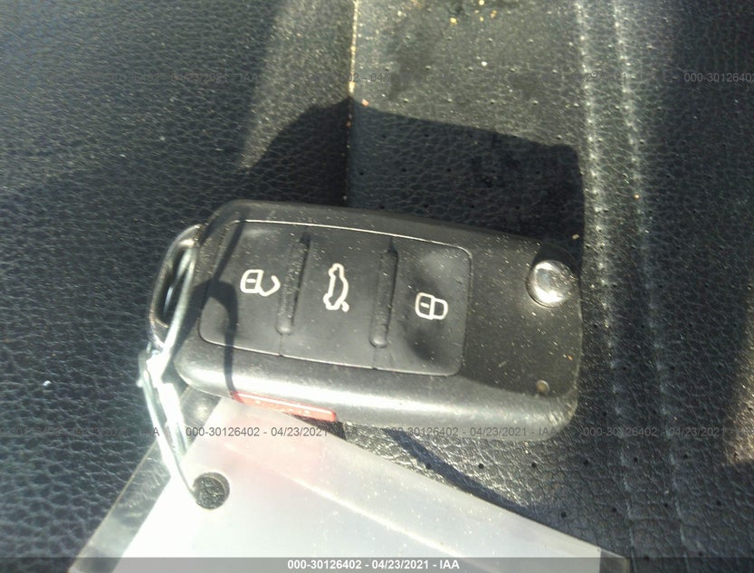 3VW4T7AJ8GM221911