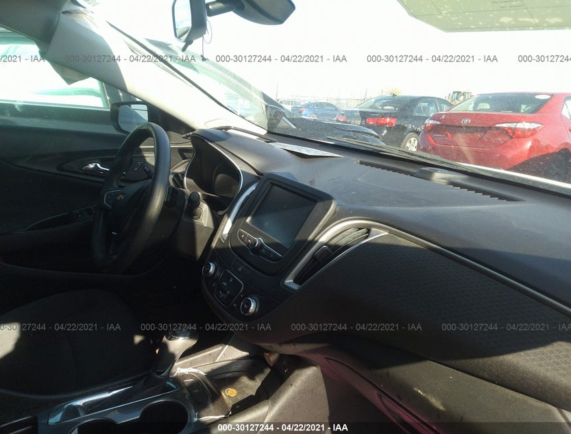1G1ZB5ST5JF197292
