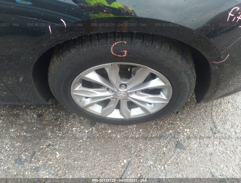 1G1ZD5ST4KF108002