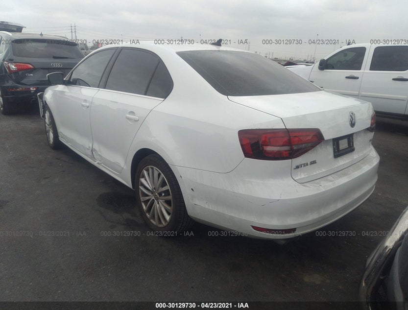 3VWL17AJ8GM230237