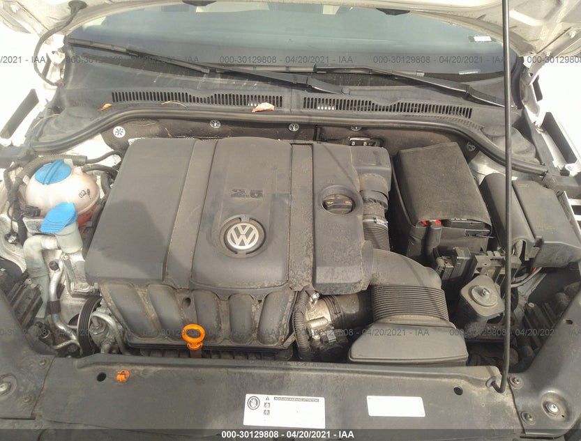 3VWLP7AJ0CM419618