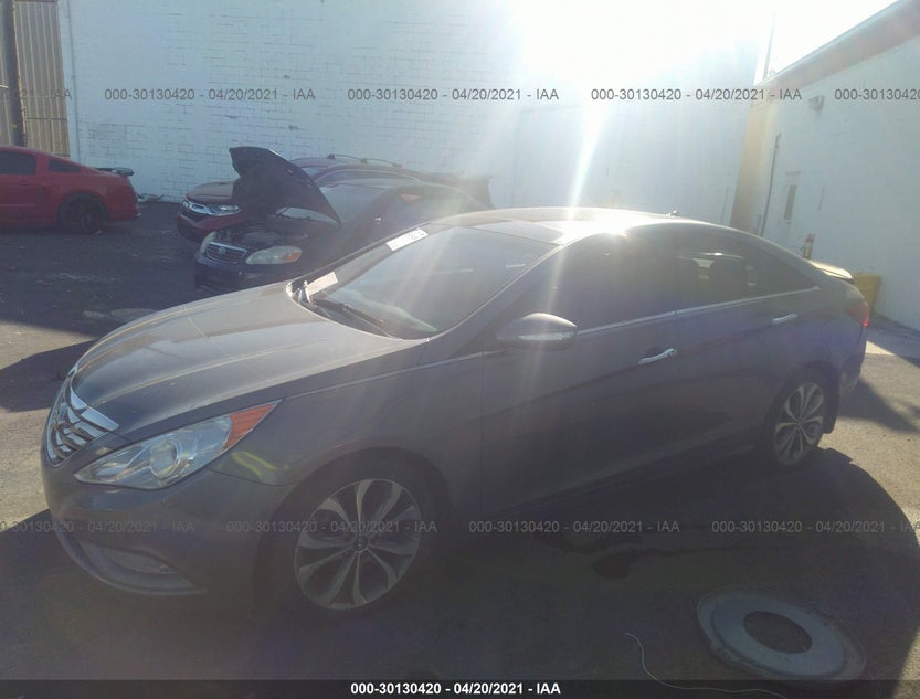 5NPEC4AB2DH598556